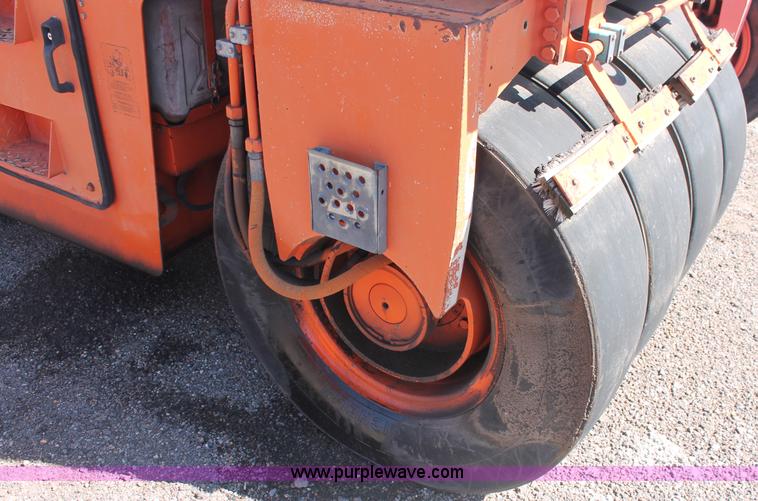 image for item F6147 1993 Hamm DV6K combination vibratory roller