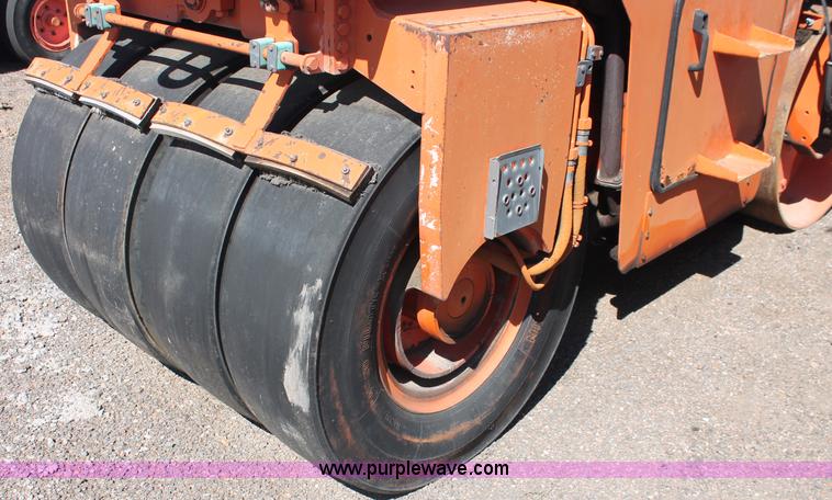 image for item F6147 1993 Hamm DV6K combination vibratory roller