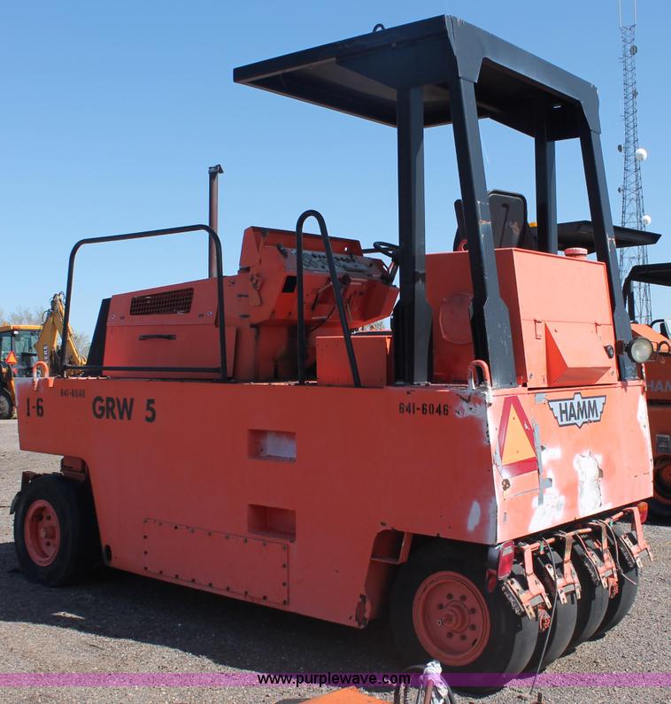 image for item F6149 1995 Hamm GRW5 pneumatic roller