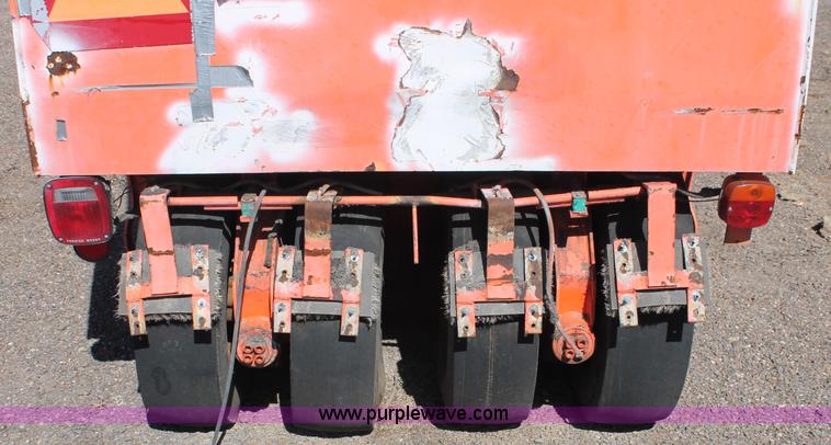 image for item F6149 1995 Hamm GRW5 pneumatic roller