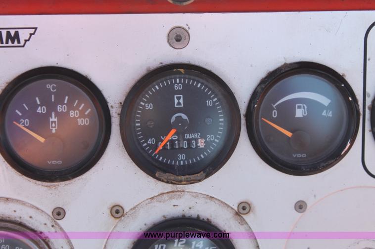 image for item F6152 1993 Hamm DV6K combination roller