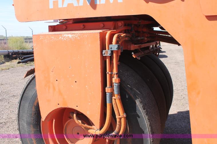 image for item F6152 1993 Hamm DV6K combination roller