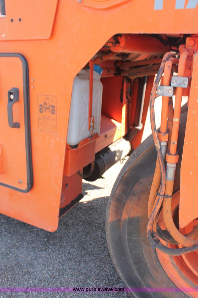 image for item F6152 1993 Hamm DV6K combination roller