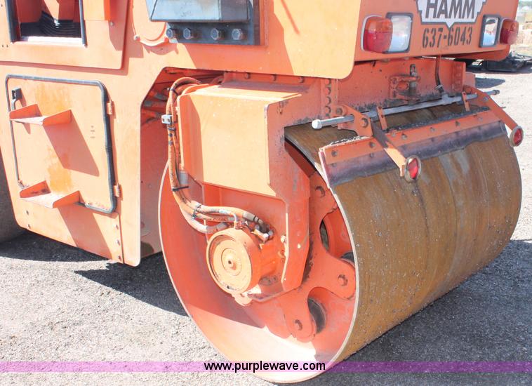 image for item F6152 1993 Hamm DV6K combination roller