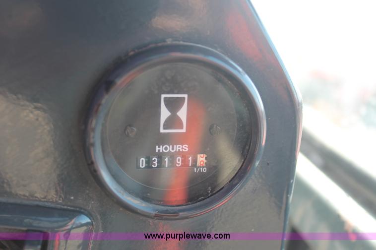 image for item F6156 1996 Galion 830B motor grader