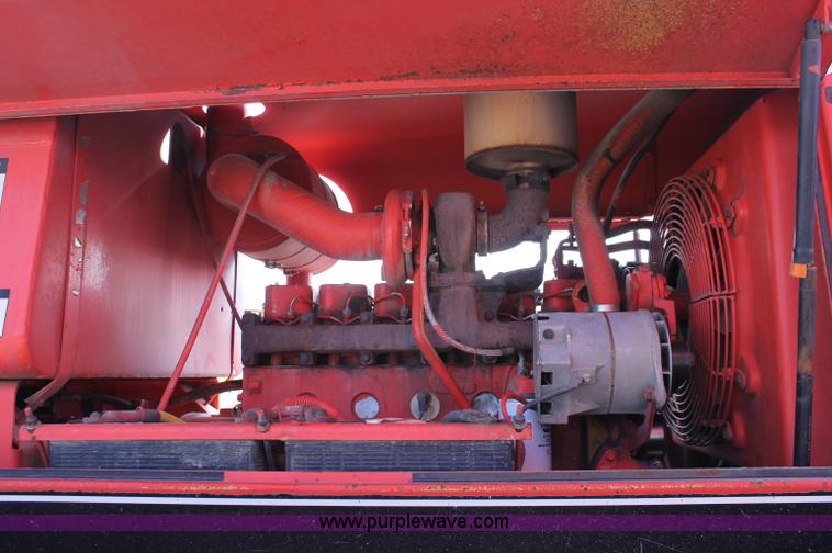 image for item F6156 1996 Galion 830B motor grader