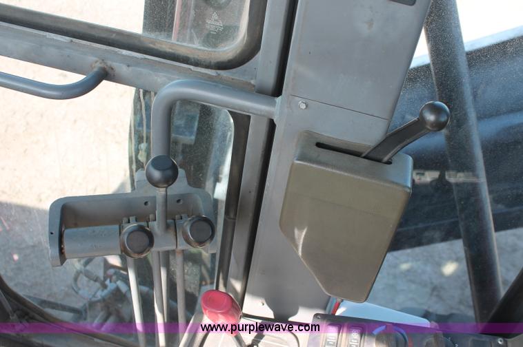 image for item F6157 1996 Champion 710A motorgrader