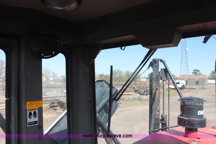 image for item F6157 1996 Champion 710A motorgrader