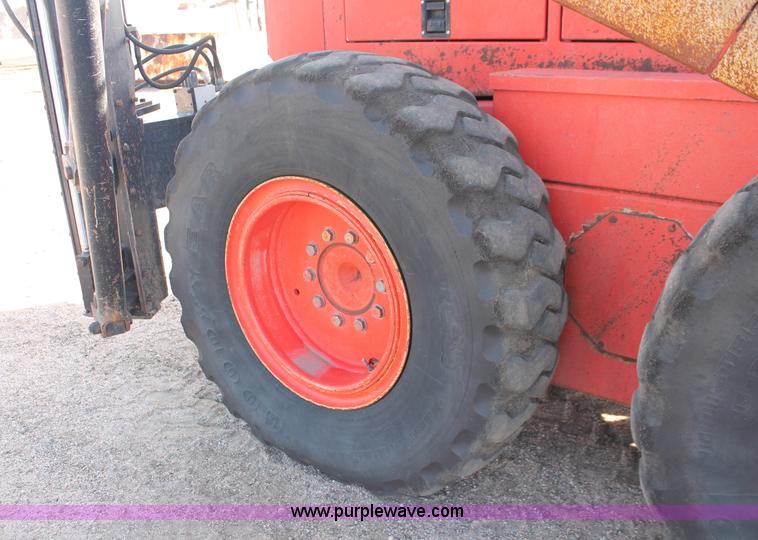 image for item F6157 1996 Champion 710A motorgrader