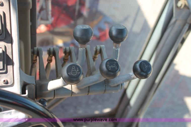 image for item F6158 1996 Champion 710A motorgrader