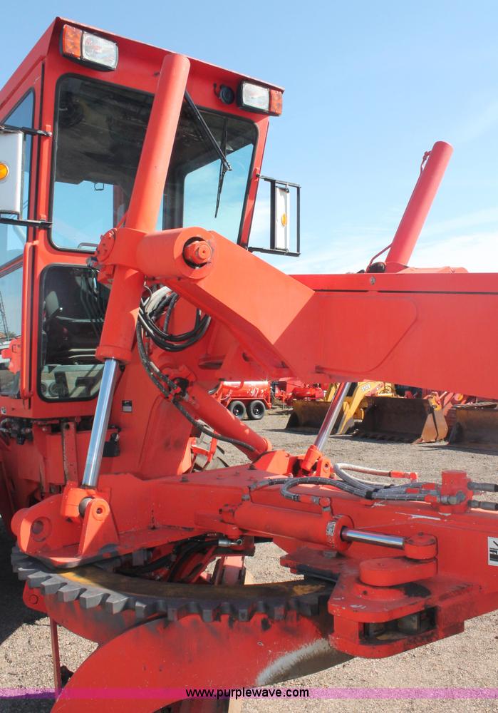 image for item F6158 1996 Champion 710A motorgrader