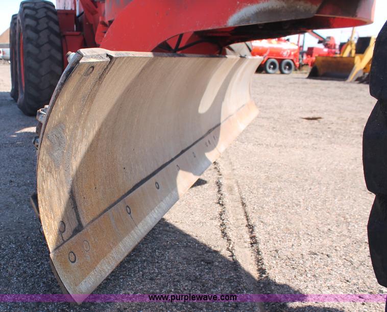 image for item F6158 1996 Champion 710A motorgrader