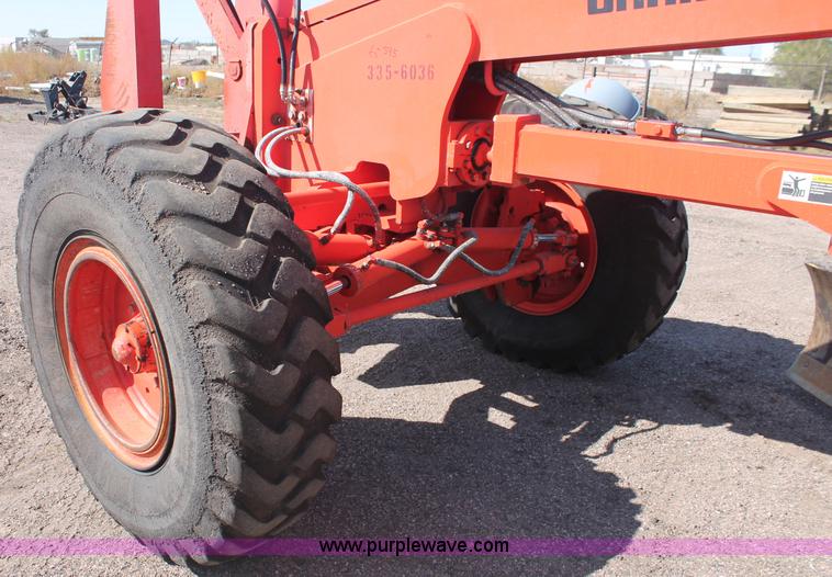 image for item F6158 1996 Champion 710A motorgrader