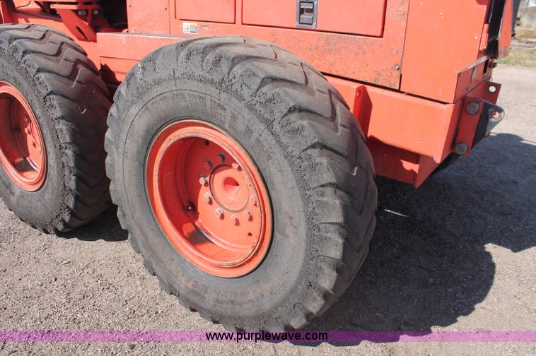 image for item F6158 1996 Champion 710A motorgrader