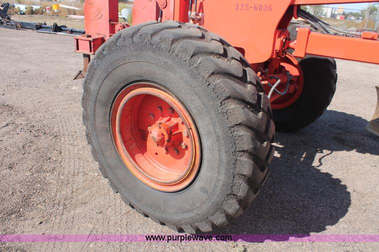 image for item F6158 1996 Champion 710A motorgrader