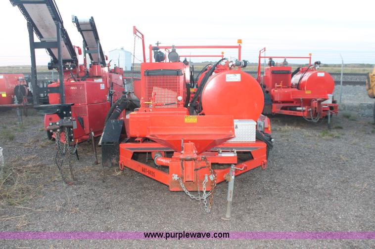 image for item F6160 2005 Duaco 125DJT pot hole patcher