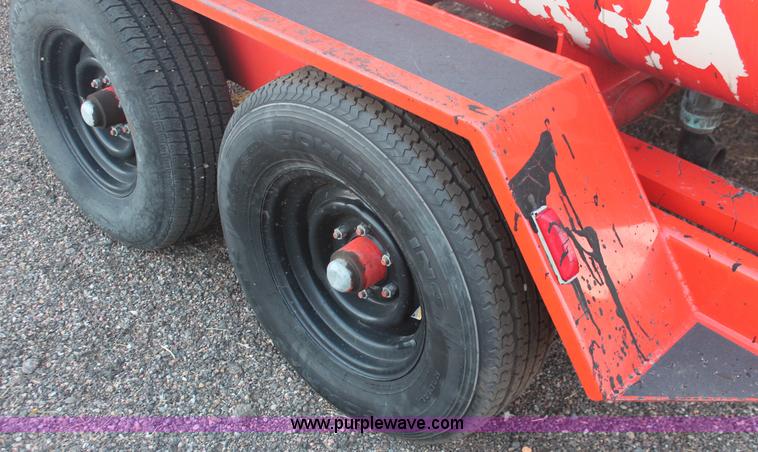 image for item F6160 2005 Duaco 125DJT pot hole patcher