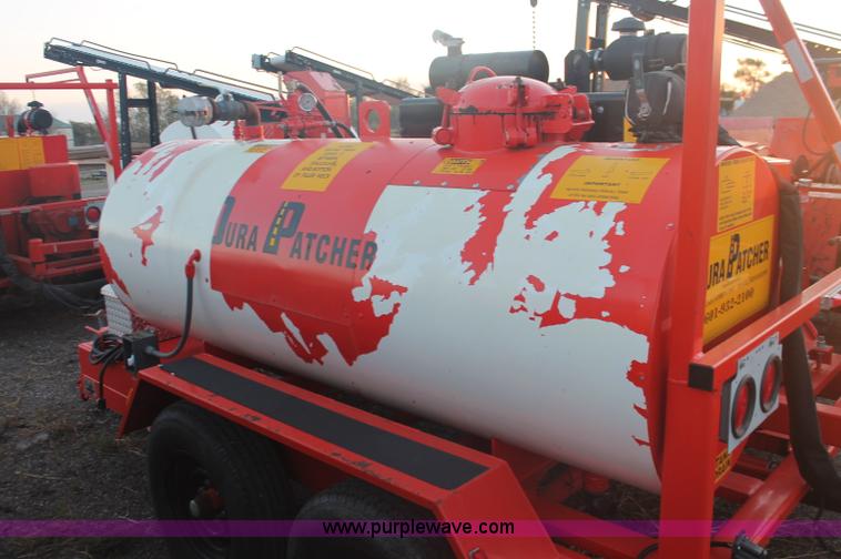 image for item F6161 2006 Duraco Durapatcher 125DJT trailer mounted pot hole patcher