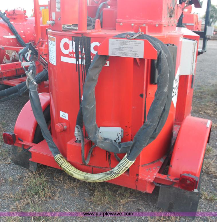 image for item F6162 2001 Craft Co SS-125D crack seal machine