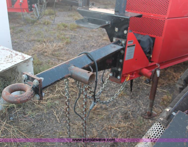 image for item F6162 2001 Craft Co SS-125D crack seal machine