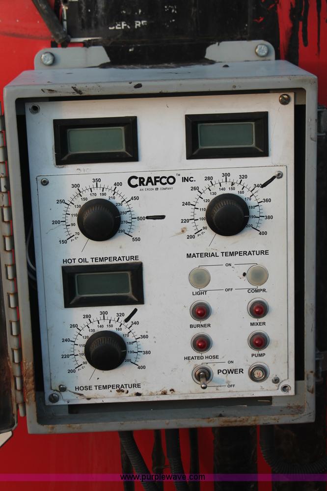 image for item F6163 2001 Craft Co SS-125 crack seal machine