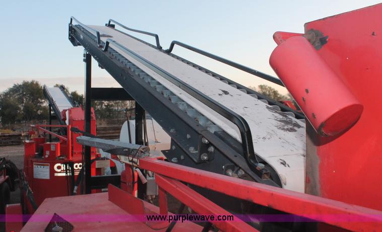 image for item F6163 2001 Craft Co SS-125 crack seal machine