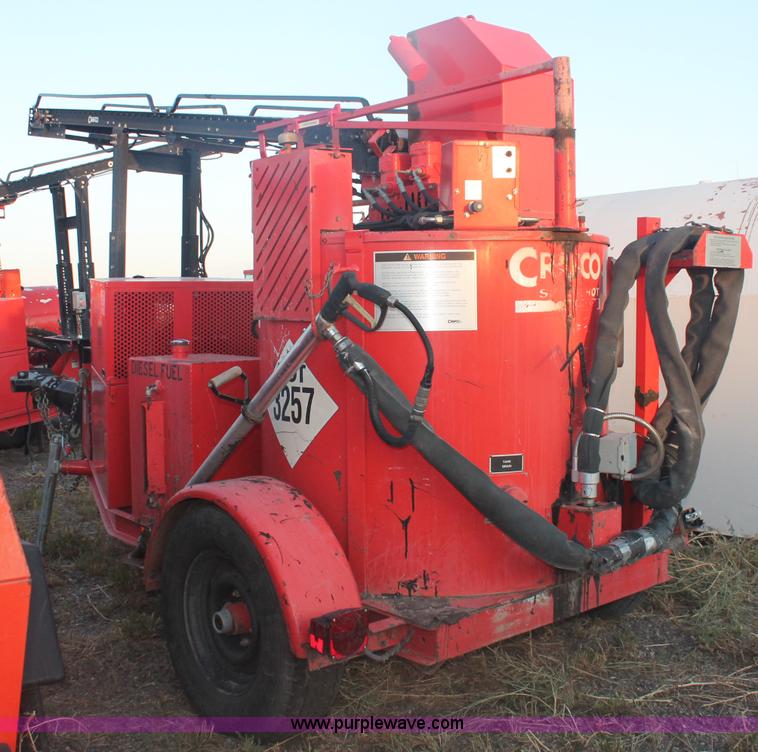 image for item F6164 2001 Craft Co SS-125 crack seal machine