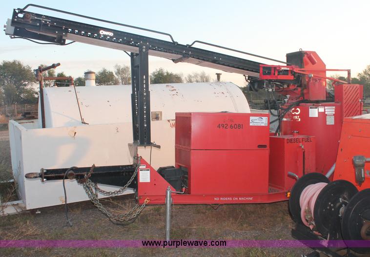 image for item F6164 2001 Craft Co SS-125 crack seal machine