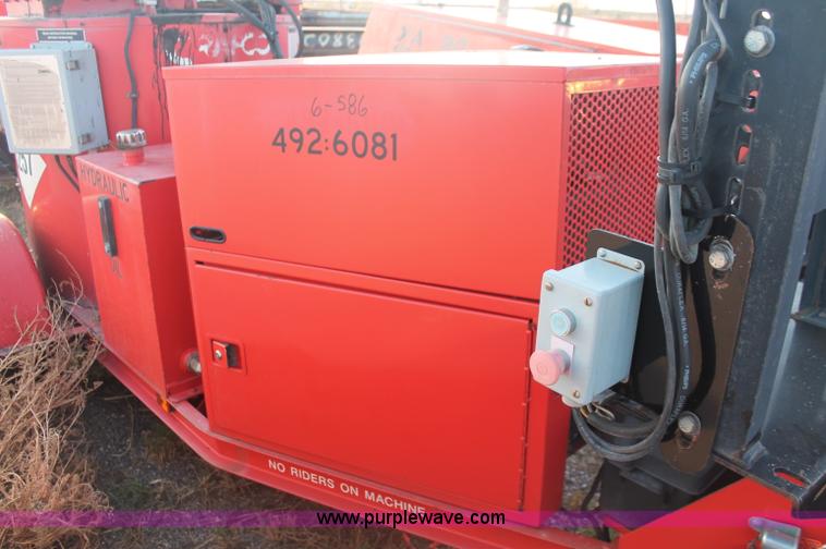 image for item F6164 2001 Craft Co SS-125 crack seal machine