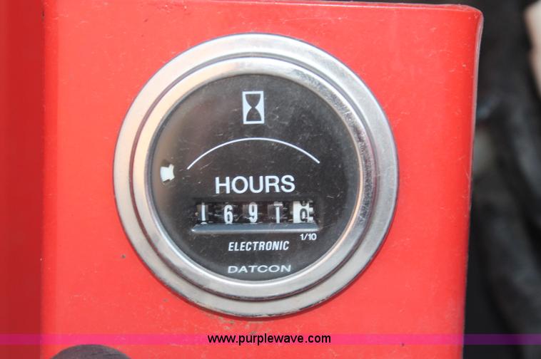 image for item F6164 2001 Craft Co SS-125 crack seal machine