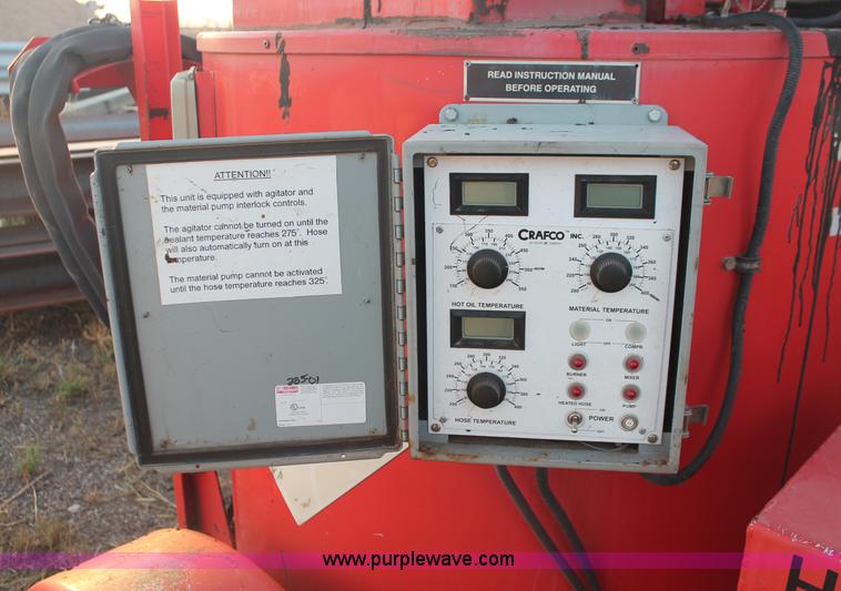 image for item F6164 2001 Craft Co SS-125 crack seal machine