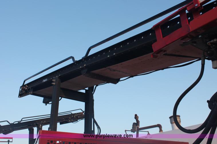 image for item F6164 2001 Craft Co SS-125 crack seal machine