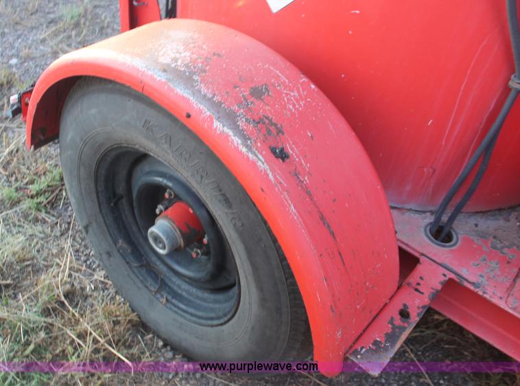 image for item F6164 2001 Craft Co SS-125 crack seal machine