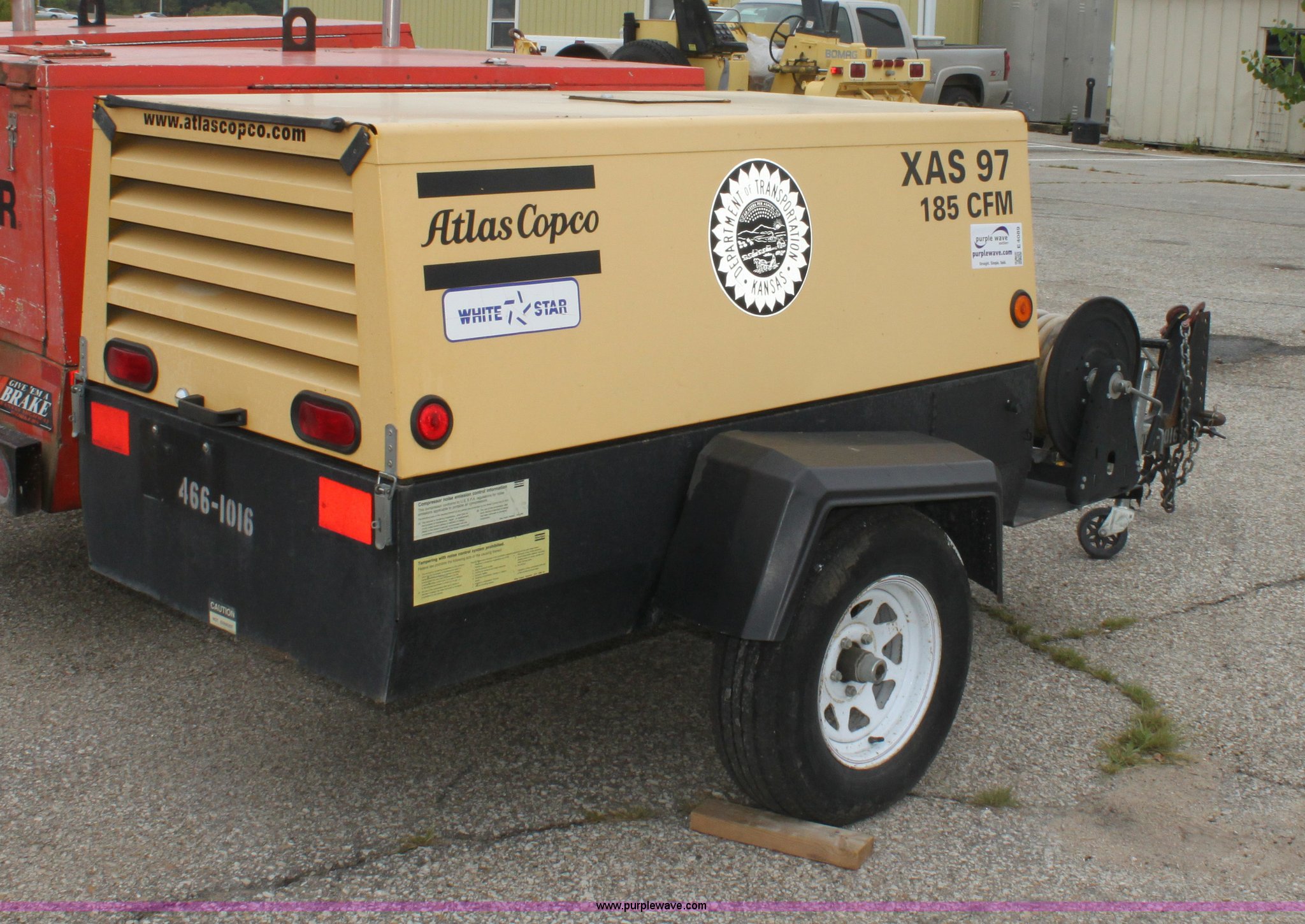 2006 Atlas Copco XAS 97 JD air compressor in Topeka, KS Item E4089