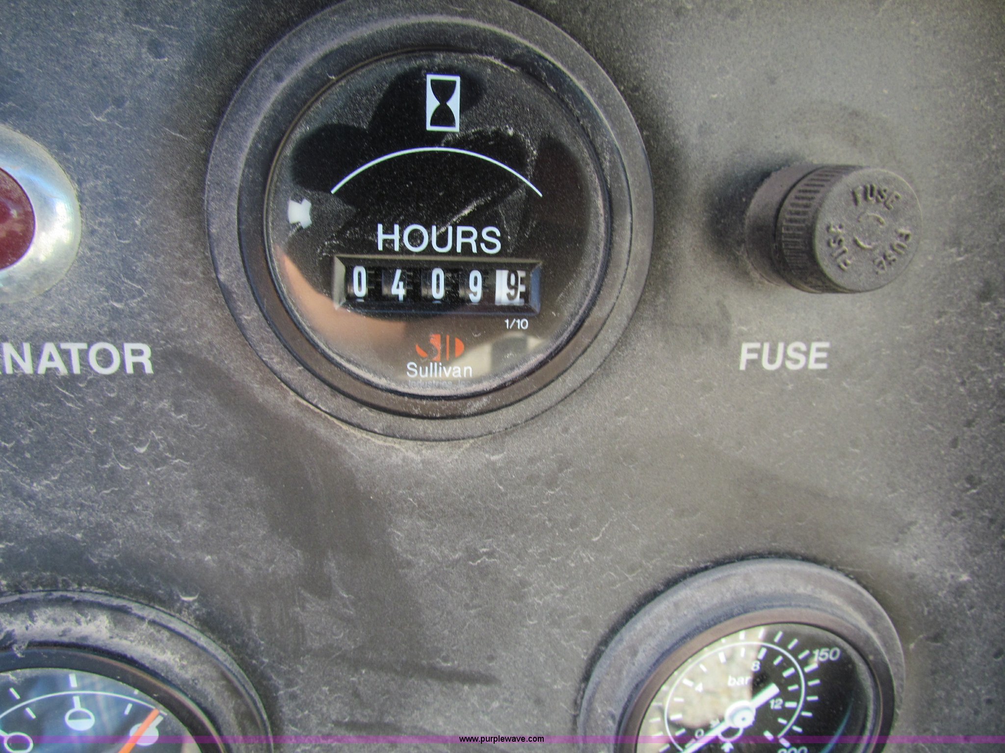 2000 Sullivan-palatek 0175Q6JDB portable air compressor in Chanute, KS