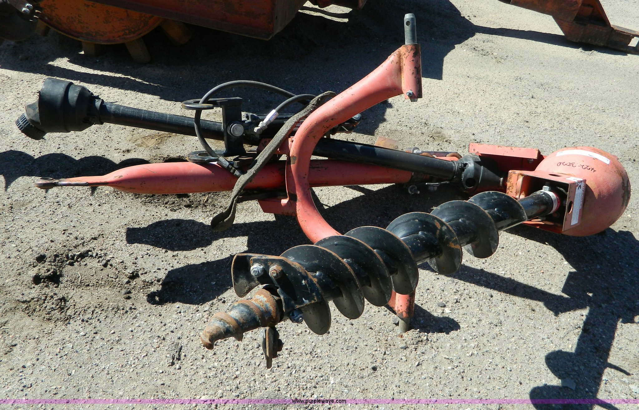 2000 Rhino SPHD post hole digger in Norton, KS Item S9040 sold Purple Wave