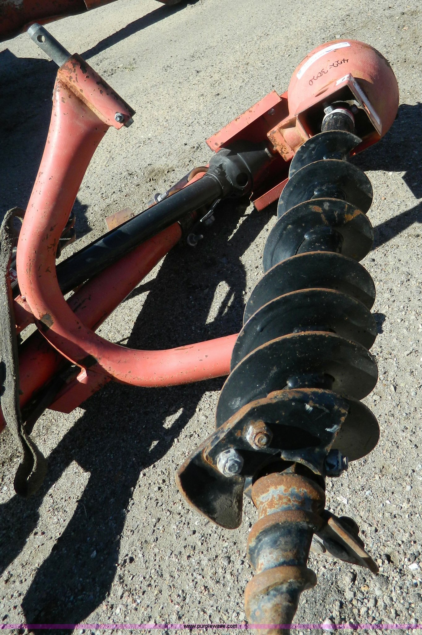 2000 Rhino SPHD post hole digger in Norton, KS Item S9040 sold Purple Wave