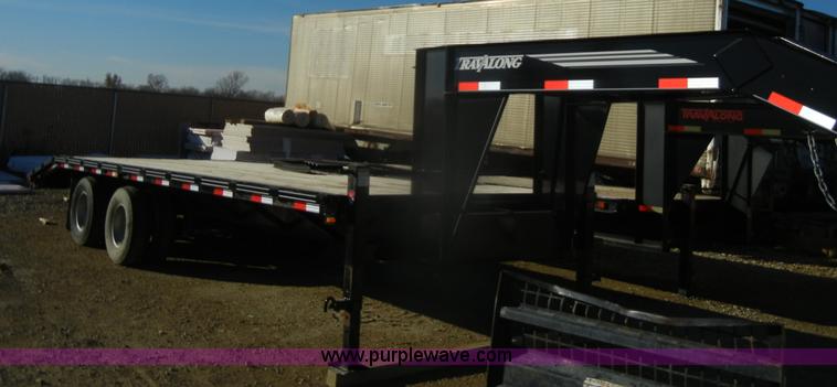 image for item D4664 2007 Travalong 33' gooseneck trailer