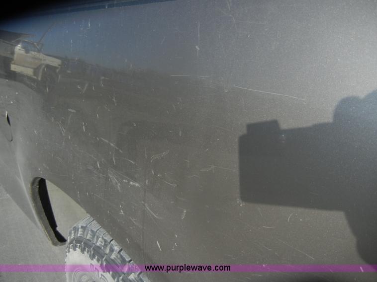 image for item D4700 2001 Ford F150 XLT SuperCab pickup truck