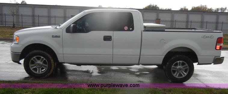 image for item D4796 2006 Ford F150 XLT SuperCab pickup truck