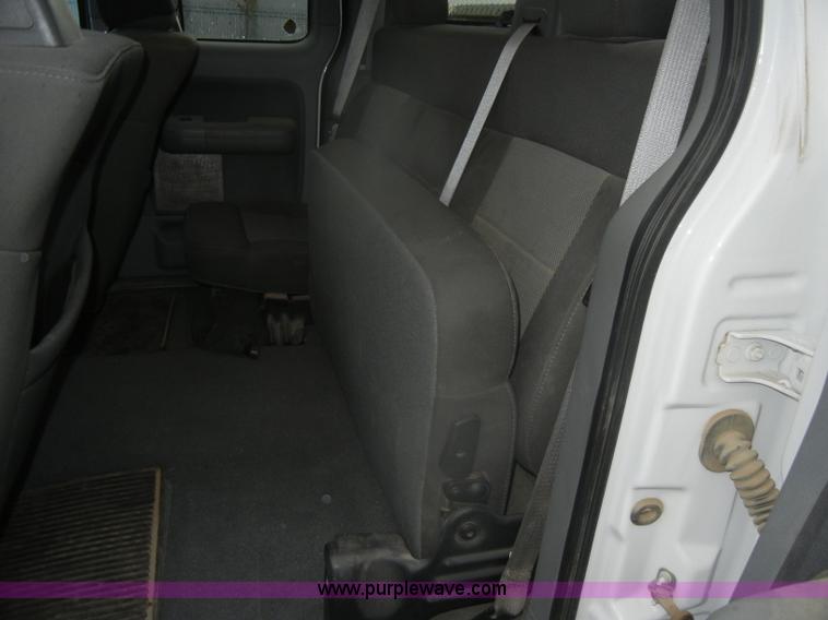 image for item D4796 2006 Ford F150 XLT SuperCab pickup truck