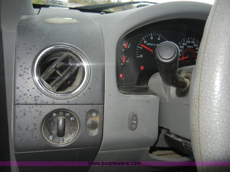 image for item D4796 2006 Ford F150 XLT SuperCab pickup truck