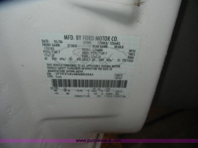 image for item D4796 2006 Ford F150 XLT SuperCab pickup truck