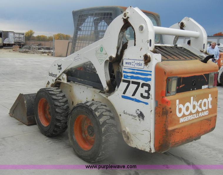 image for item D4798 1999 Bobcat 773 skid steer