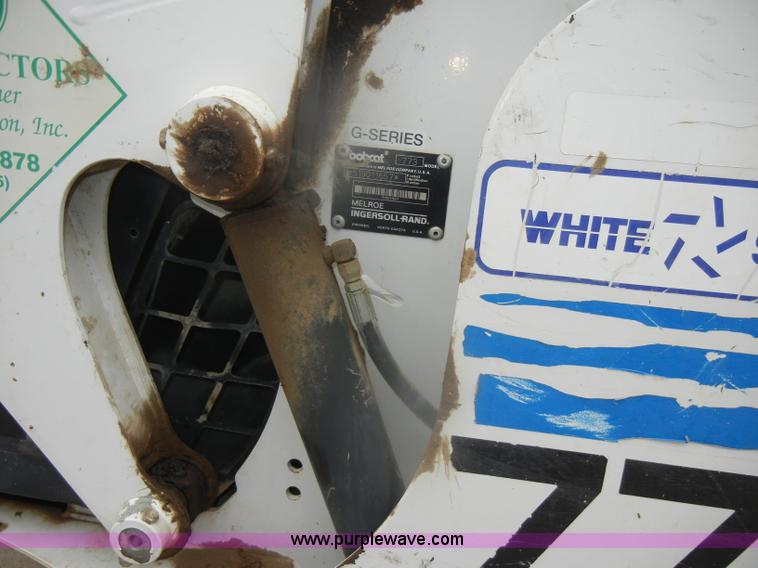 image for item D4798 1999 Bobcat 773 skid steer