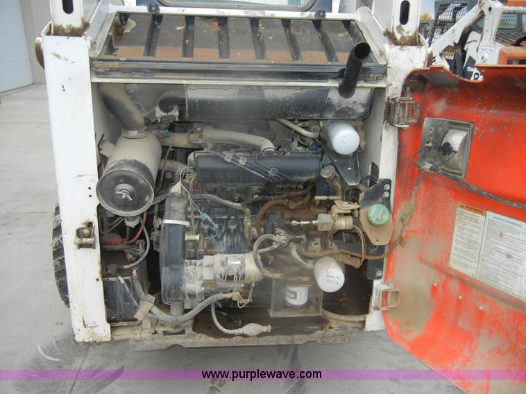 image for item D4798 1999 Bobcat 773 skid steer