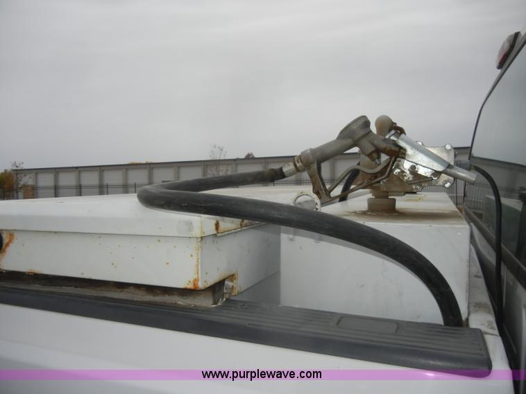 image for item D4799 1999 Ford F350 Super Duty Crew Cab pickup truck