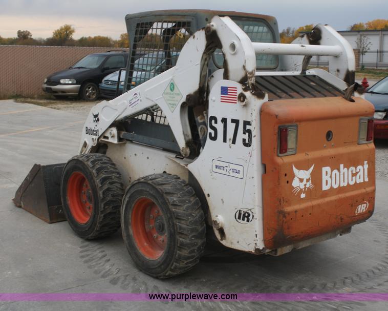 image for item D4801 2001 Bobcat S175 skid steer