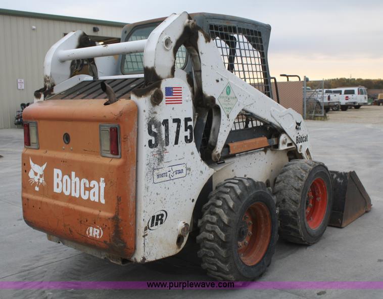 image for item D4801 2001 Bobcat S175 skid steer