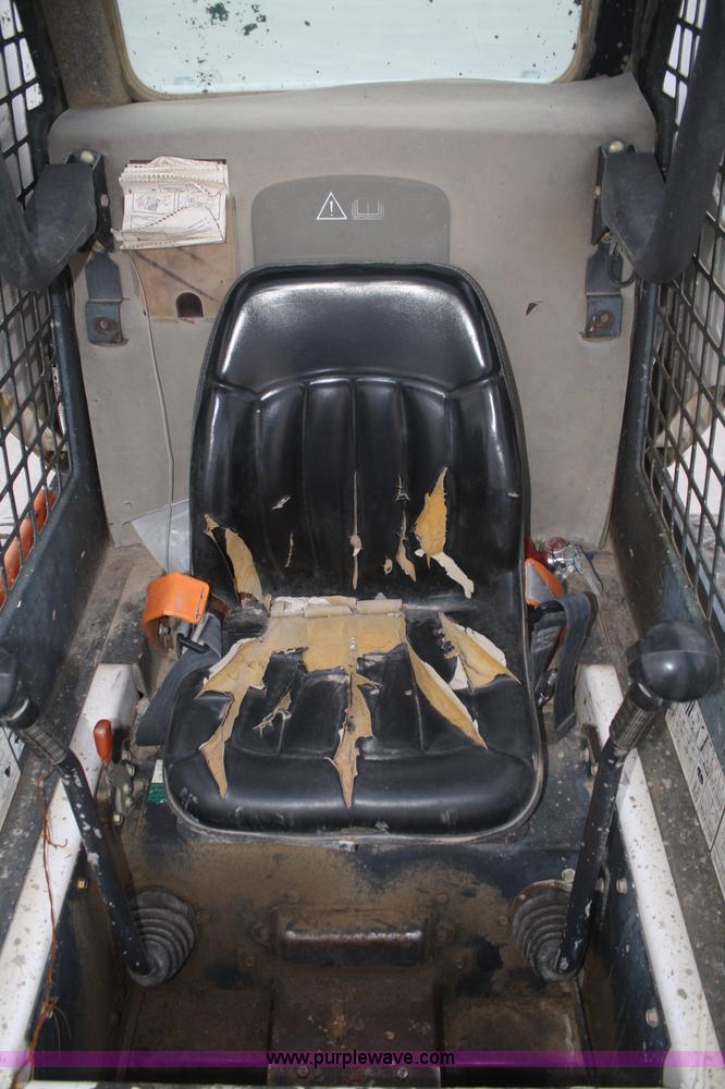 image for item D4801 2001 Bobcat S175 skid steer